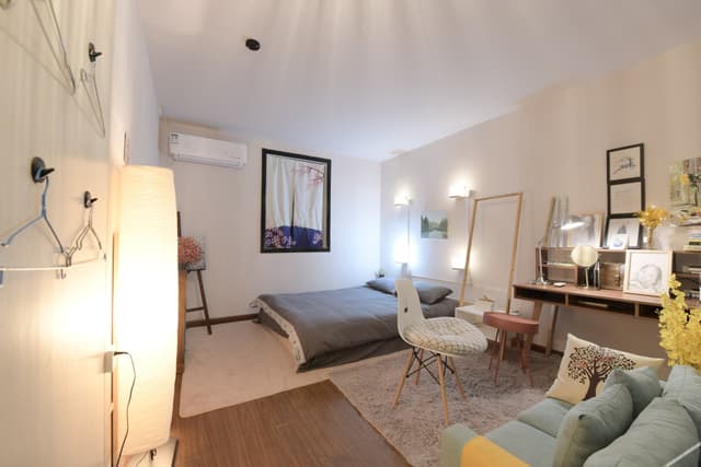 Studio Double Bed Room