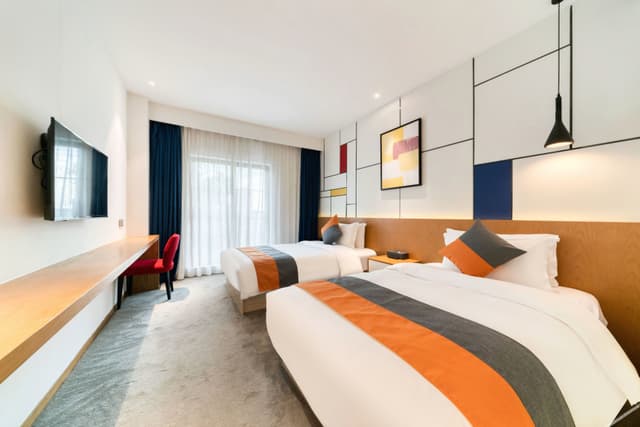Xiangyong Cozy Family Room
