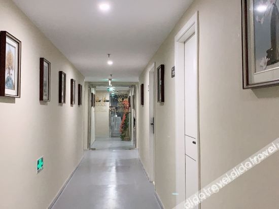 โรงแรมหยุนไป่ คลาวด์ (สถานีรถไฟใต้ดินถนนฉางมิดเดิล มหาวิทยาลัยเซี่ยงไฮ้) (Yunbai Cloud Hotel (Shanghai Universitychang Middle Road Subway Station))3