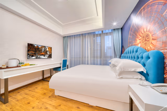 Theme Double Room