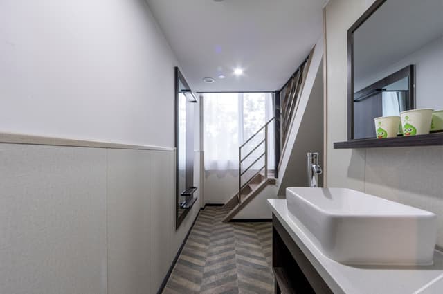 Guestroom (2 Beds)