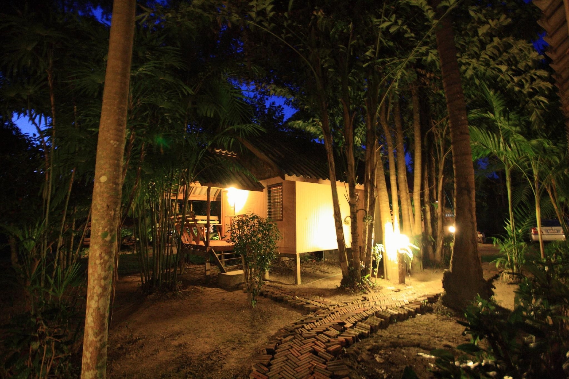 อ่าวนาง เลคไซด์ บังกะโล (Aonang Lake Side Bungalow)2