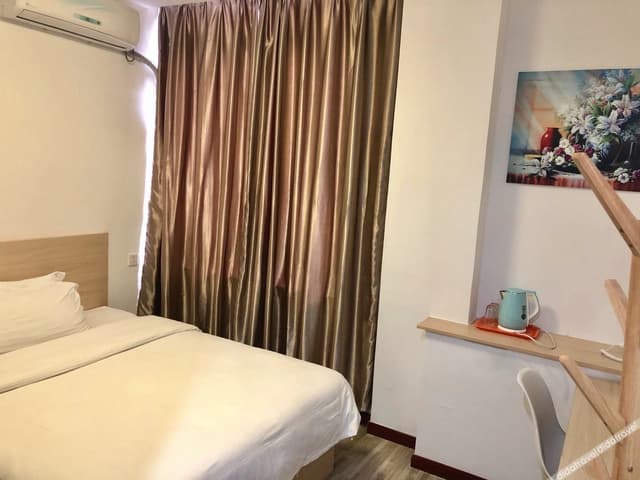 Cozy Comfort Double Bed Room (No Window)