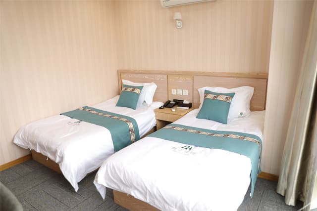 Standard Room (2 beds)