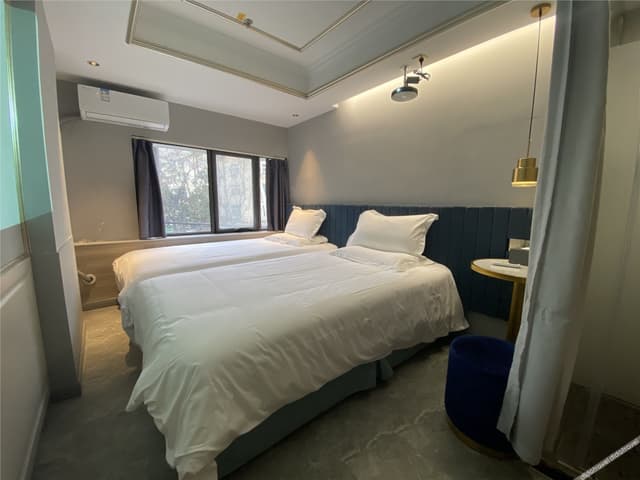 Featured Deluxe Double Room
