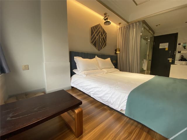 Featured Japanese-Style Room (Tatami)