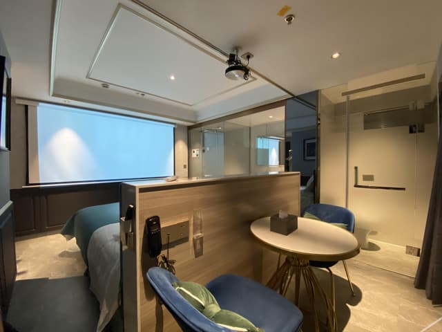 Featured Premier Room