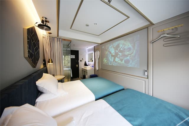 Featured Deluxe Double Room