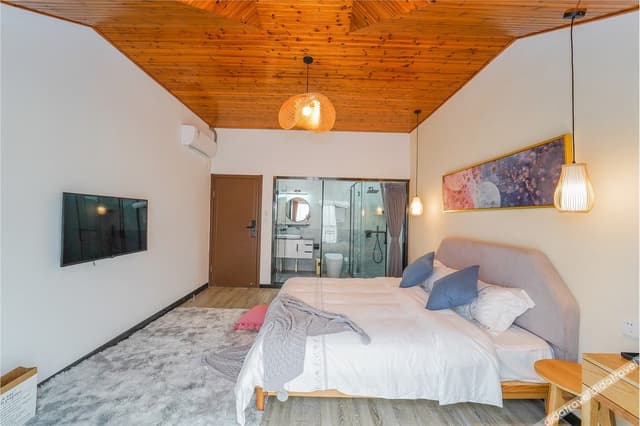 Detached Villa