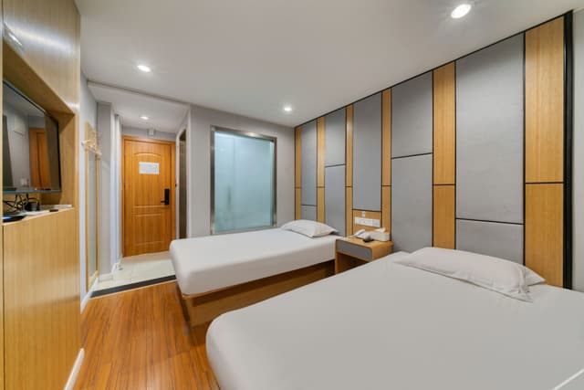 Standard Room (2 beds)