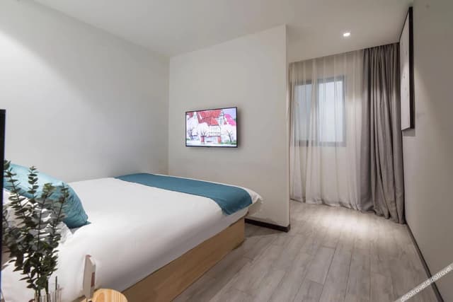 Double Room B