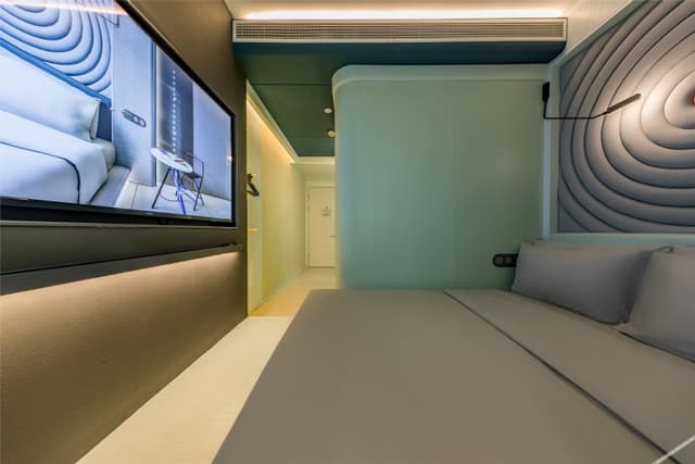 Solo Double Bed Room