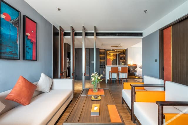 Puyan Suite