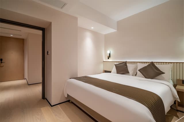 Suite - 2-Bedroom