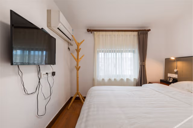 Deluxe Single Room