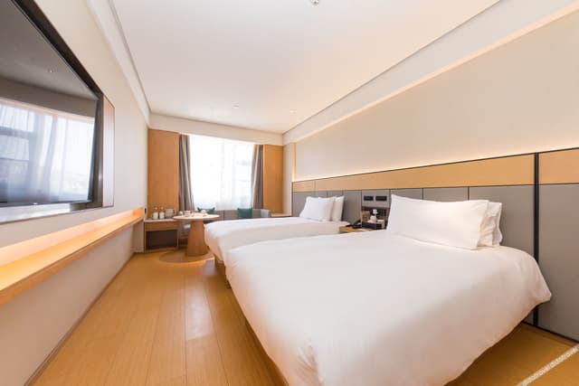 Superior 2-bed Room