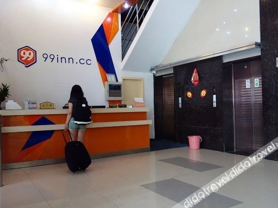99 Inn Chain (Shanghai South Station South Square)3