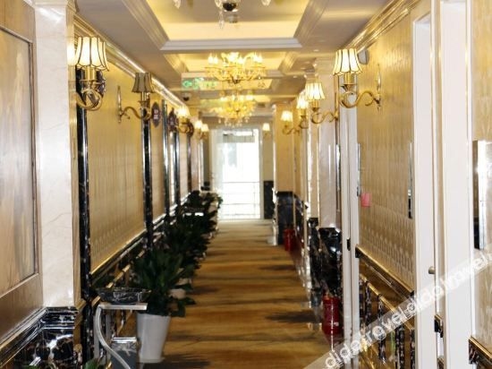 โรงแรมเอฟวัน บูติก (ถ.ซีคัง เซี่ยงไฮ้) (F1 Boutique Hotel (Shanghai Xikang Road))2