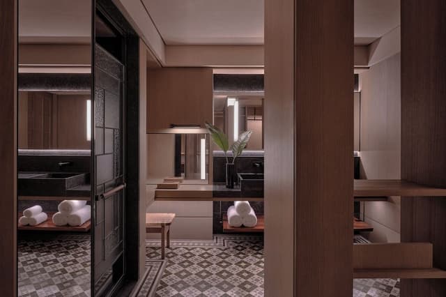 Studio, 1 King Bed, City View