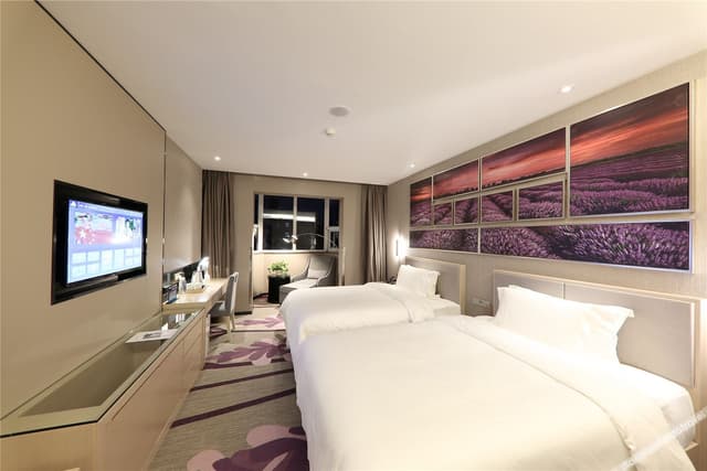 Business Room (2 Beds)