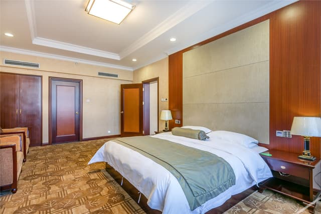 Panoramic Suite