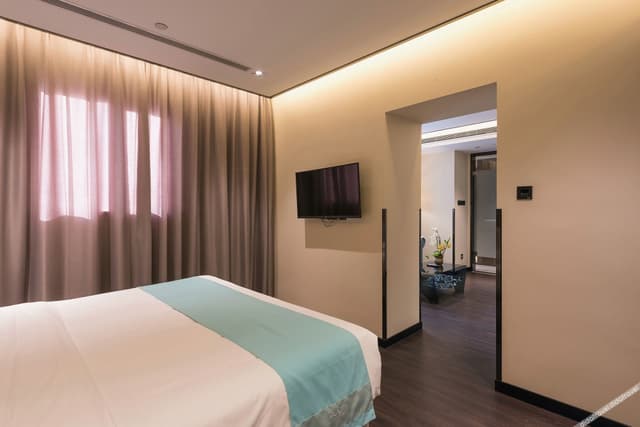 Business Suite