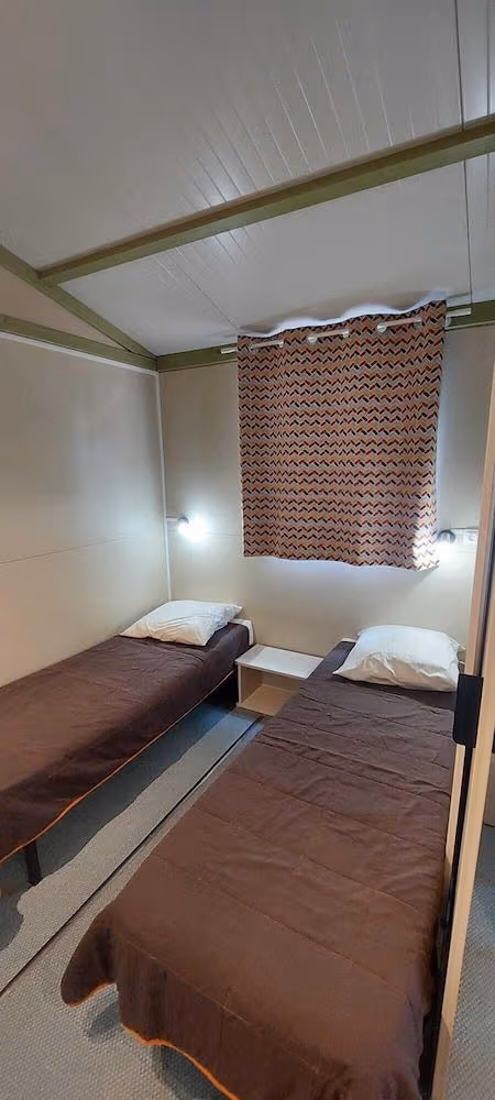 Standard Mobile Home, 2 Bedrooms, Kitchenette, Garden View (4 persons)