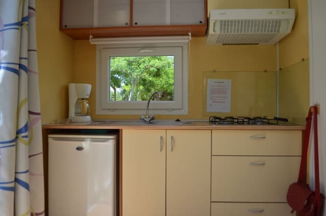 Standard Mobile Home, 1 Bedroom, Kitchenette