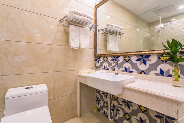 Standard Single Room (No window)