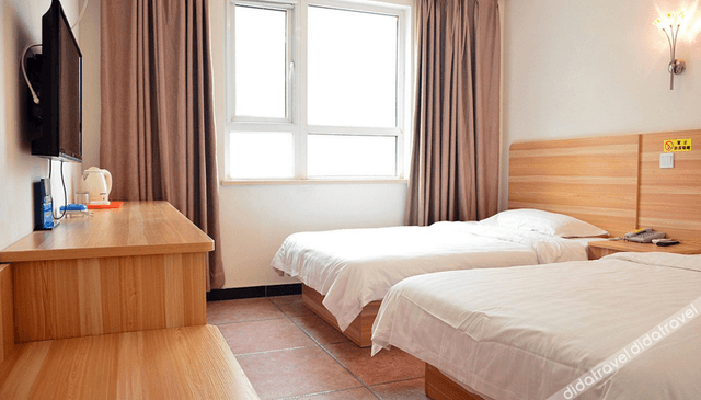 Standard Room (2 Beds)
