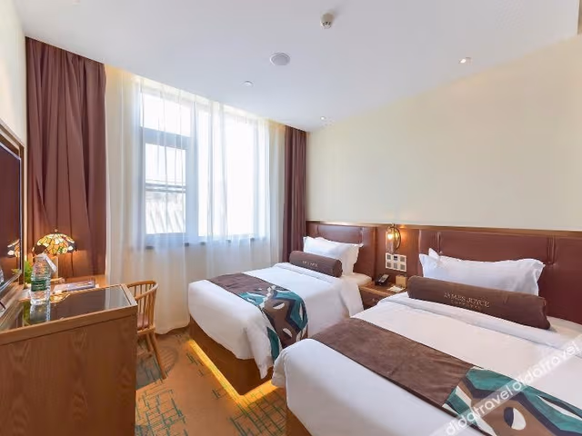 Deluxe Room (2 Beds)