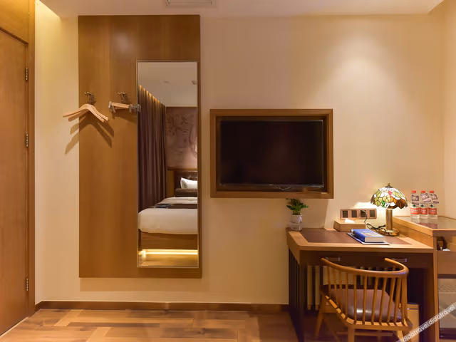 Feifan Family Room