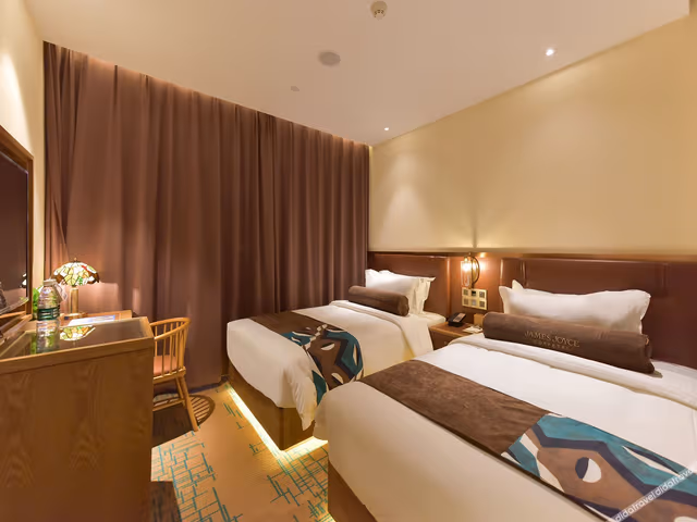 Deluxe Room (2 Beds)