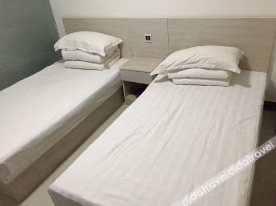 Basic Double Room