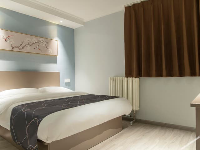 preferential queen room