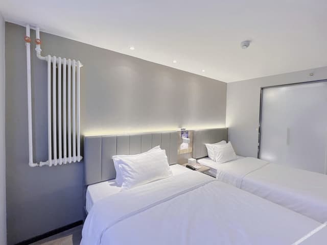 Premium Family Room
