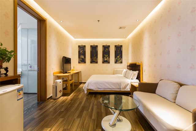 Auspicious Suite