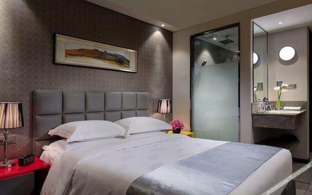 Business Double Room