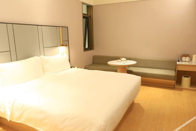 Superior Double Bed Room A