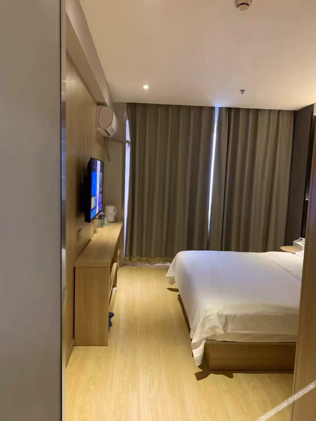 Superior Queen Room