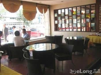 โรงแรมเซ็นจูรี่หวงซาน ปักกิ่ง (ถนนเฉียนเหมิน) โรงแรมเซ็นจูรี่หวงซาน ปักกิ่ง (ถนนเฉียนเหมิน)