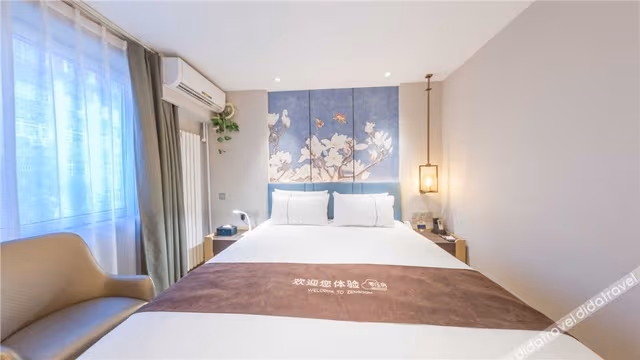 Zero Pressure Quiet Elegance Room (Double Bed)
