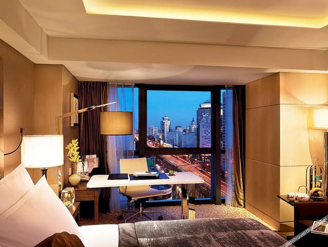 Business Deluxe Room