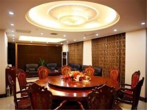 โรงแรมลิ่วผู่คัง (Liupukang Hotel)1