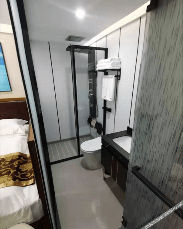 Siya Comfort Double Bed Room