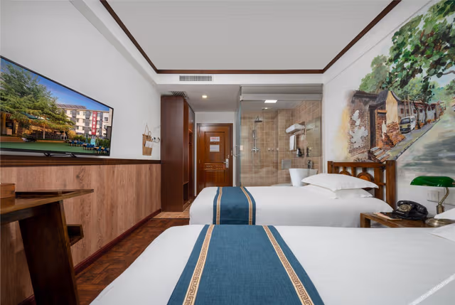 Twin Bed Room
