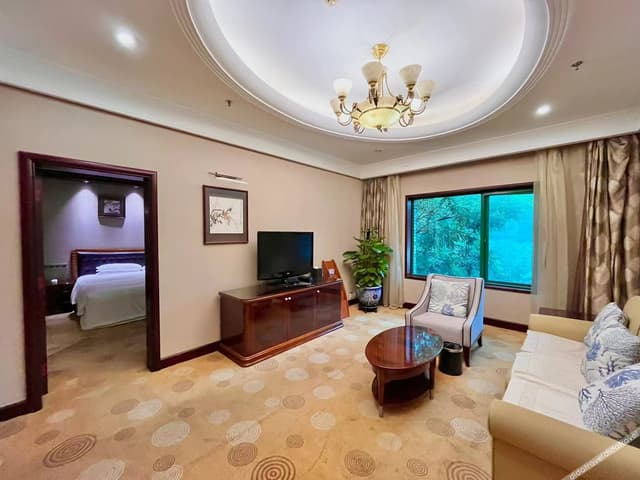 Superior Suite