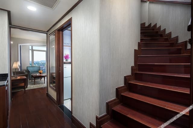 Multi-level Two-bedroom Suite