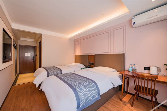 Business Twin Room