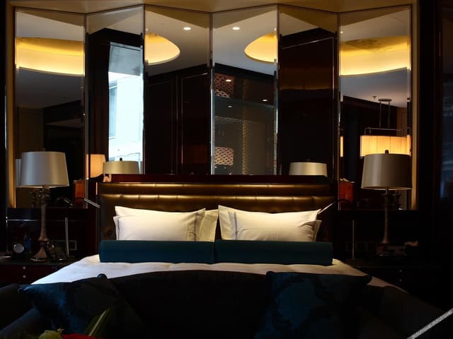 Xishan Double Bed Room